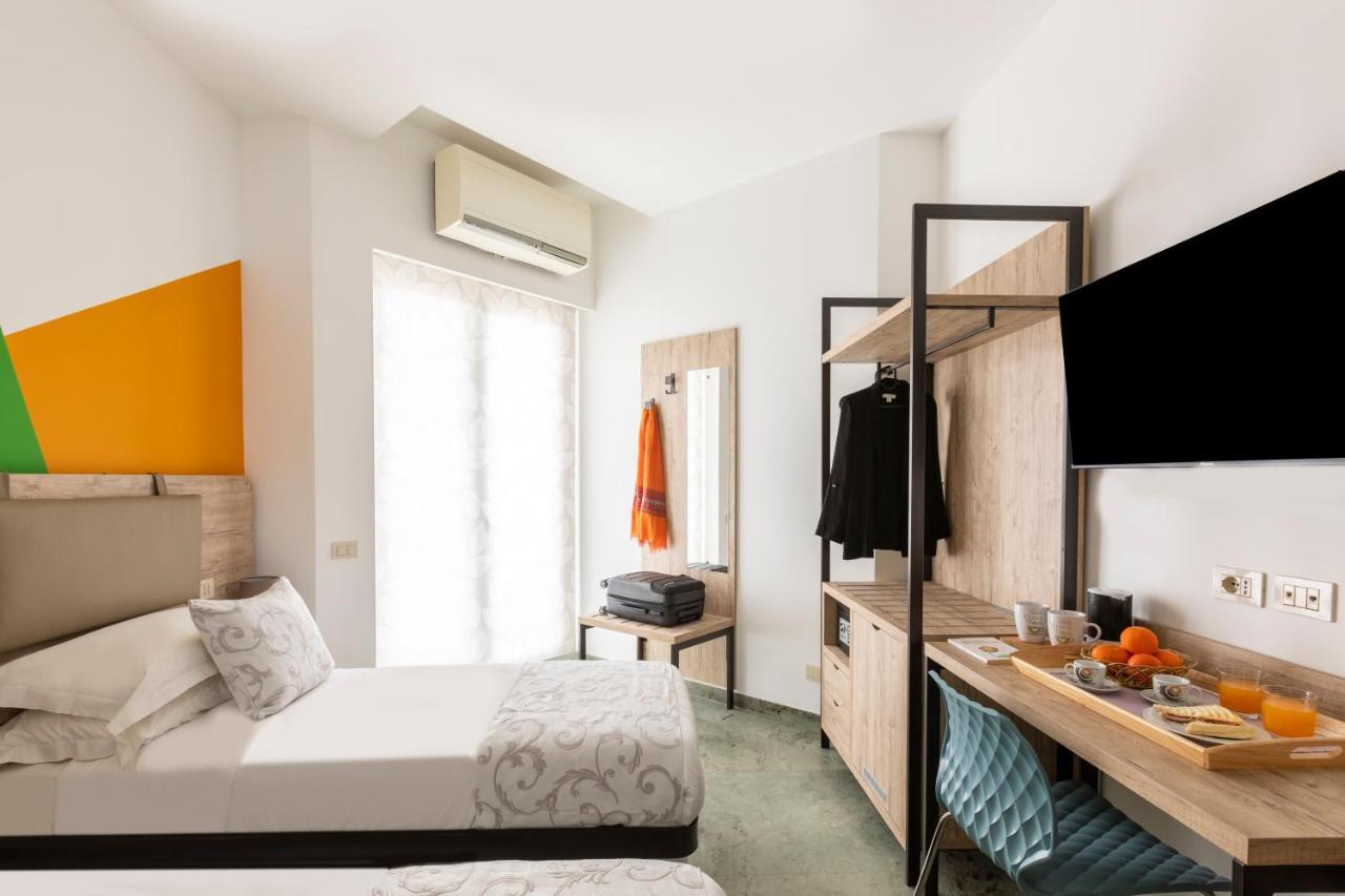 La Riviere Guesthouse Trastevere Rome Bagian luar foto